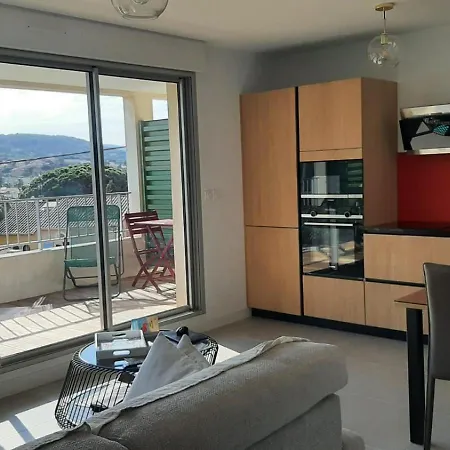 Апартаменти T2 Neuf Avec Piscine A