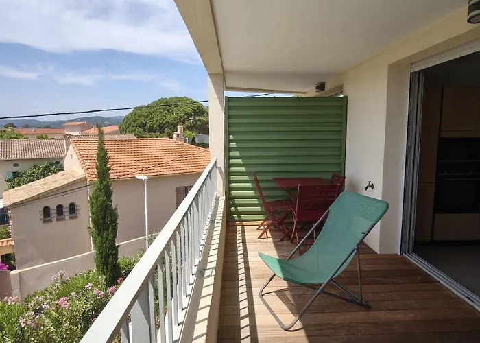 Apartment T2 Neuf Avec Piscine A Sainte-Maxime