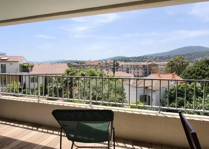 T2 Neuf Avec Piscine A *